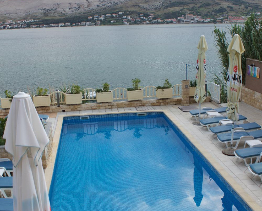 Fiore Tours-波雷奇必去景点