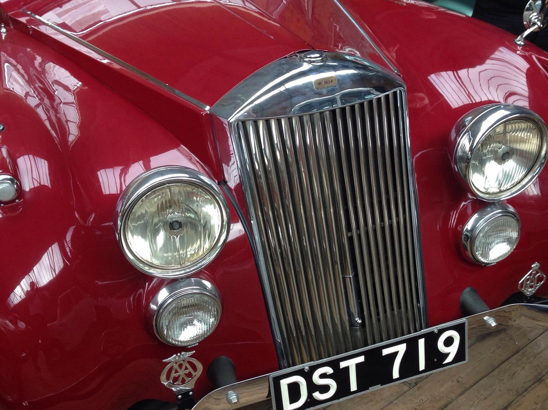 Newburn hall motor museum景点图片