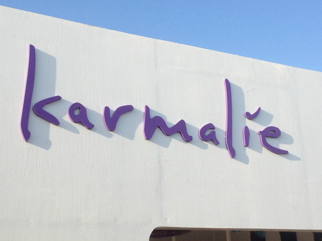 Karmalie Hot Couture-切萨雷奥港必去景点