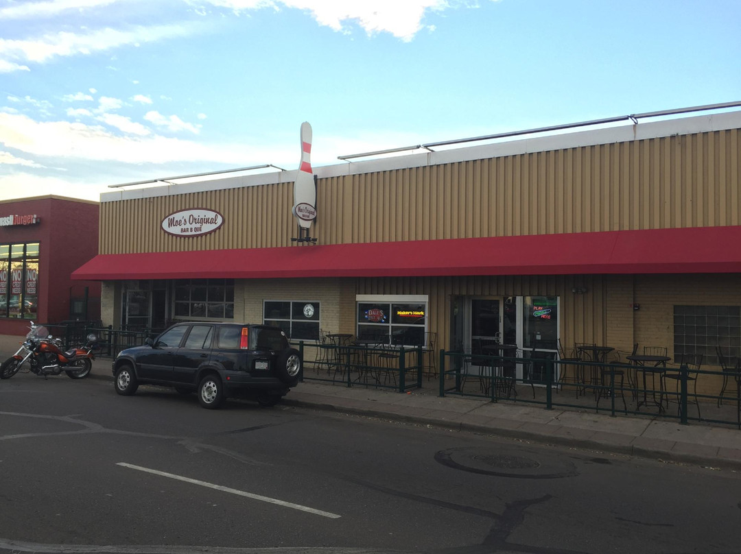 Moe's Original Bbq Bowling-恩格尔伍德必去景点