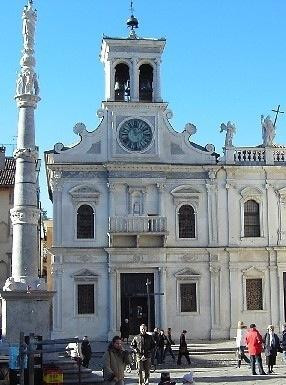 Chiesa di San Giacomo Apostolo-乌迪内必去景点