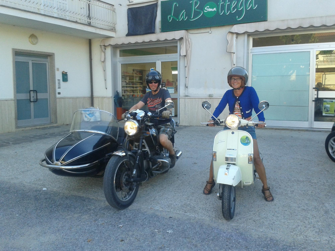 Umbria Scooter Rental景点图片