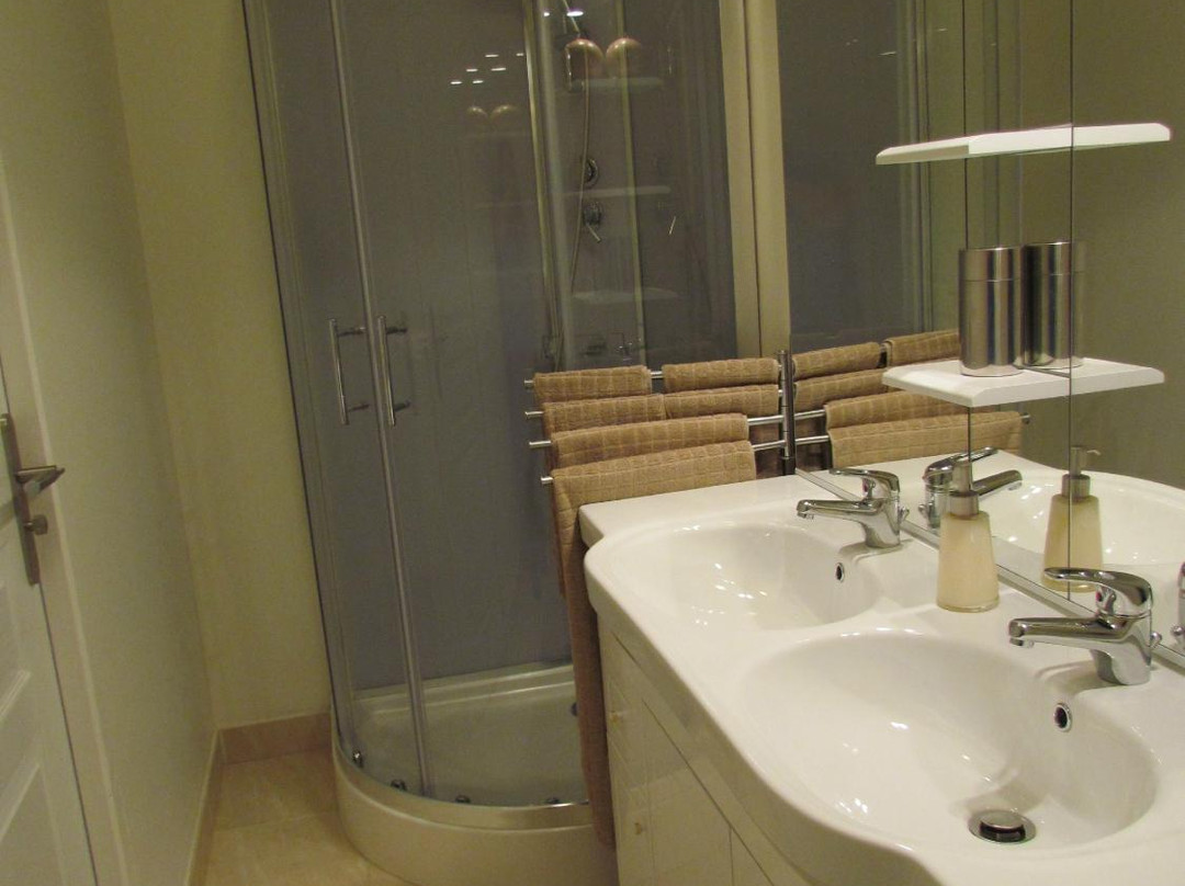 L'Ancien Hotel de Ville主图