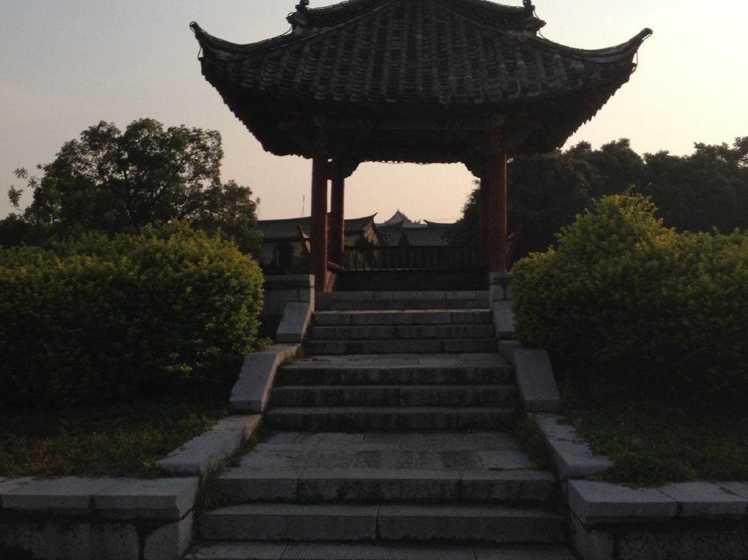 红满天客栈主图