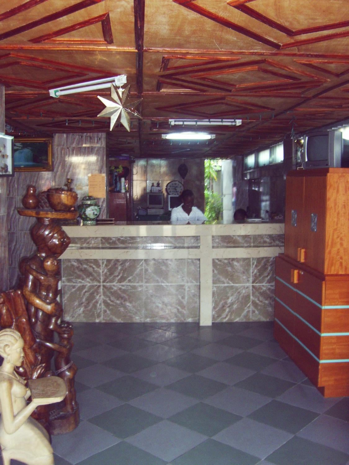 Hotel le Cyclope-官方