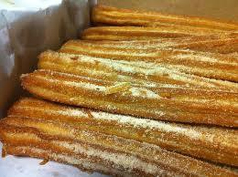 Maywood餐馆和美食-Lucero's Bakery