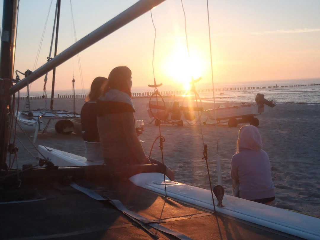 WOOGE ACTION Surfcafe-Wangerooge必去景点