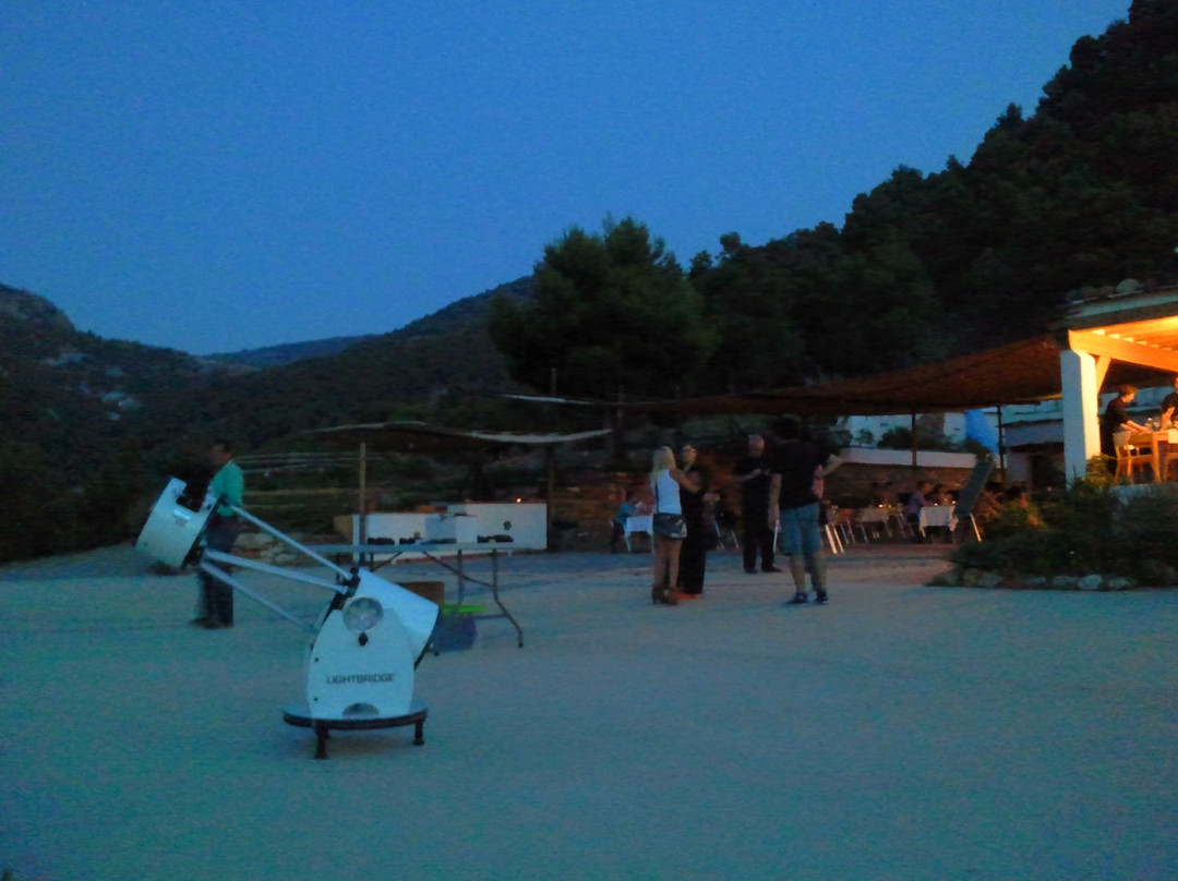 Astroturista Guided Tours of the Night Sky-格拉纳达必去景点