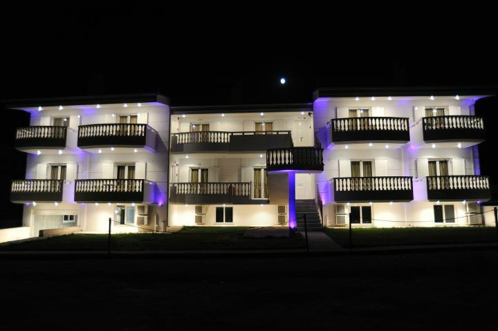 Belesis Apartments主图