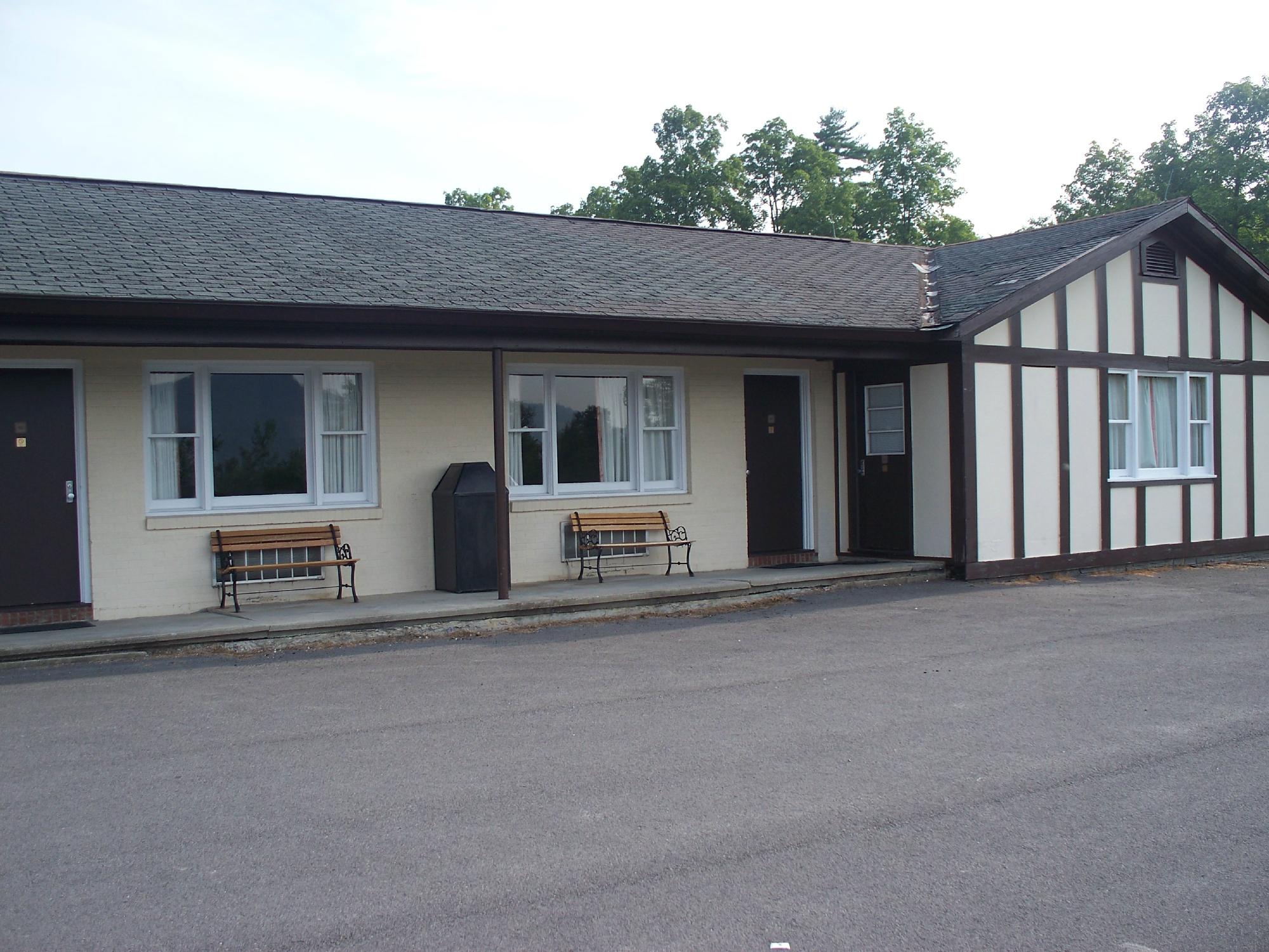 Howe Caverns Motel-浴室