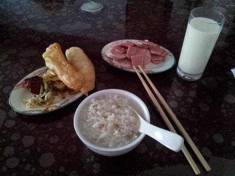 名仕精品商务宾馆主图