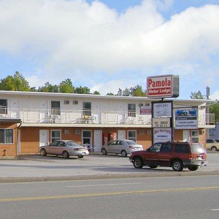 Pamola Motor Lodge主图