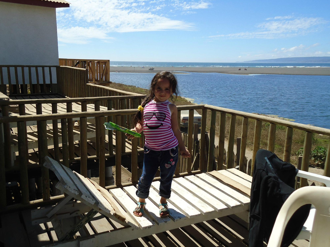 Cabanas Guzman Lyon主图