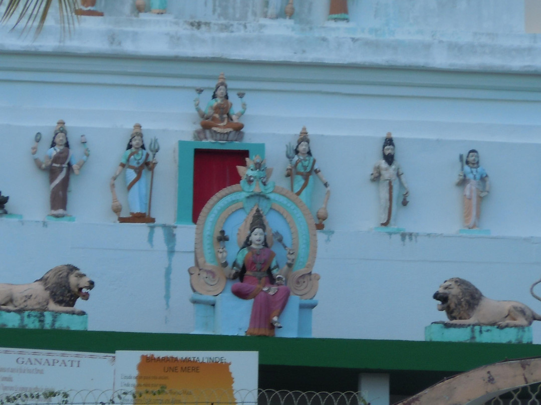 Temple Hindou de Changy-Basse-Terre必去景点