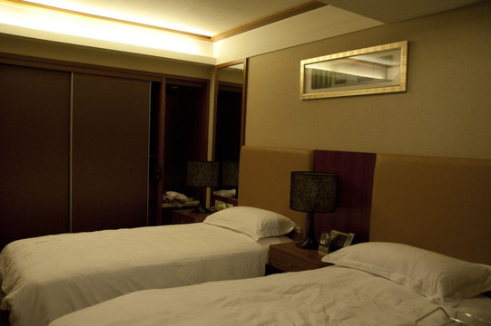 深圳葵花酒店公寓（福田口岸店）主图