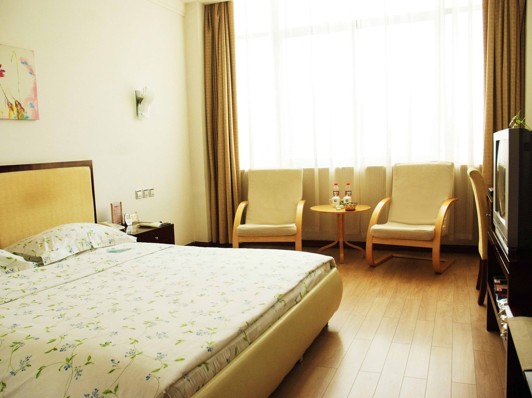 银鹰商务酒店主图