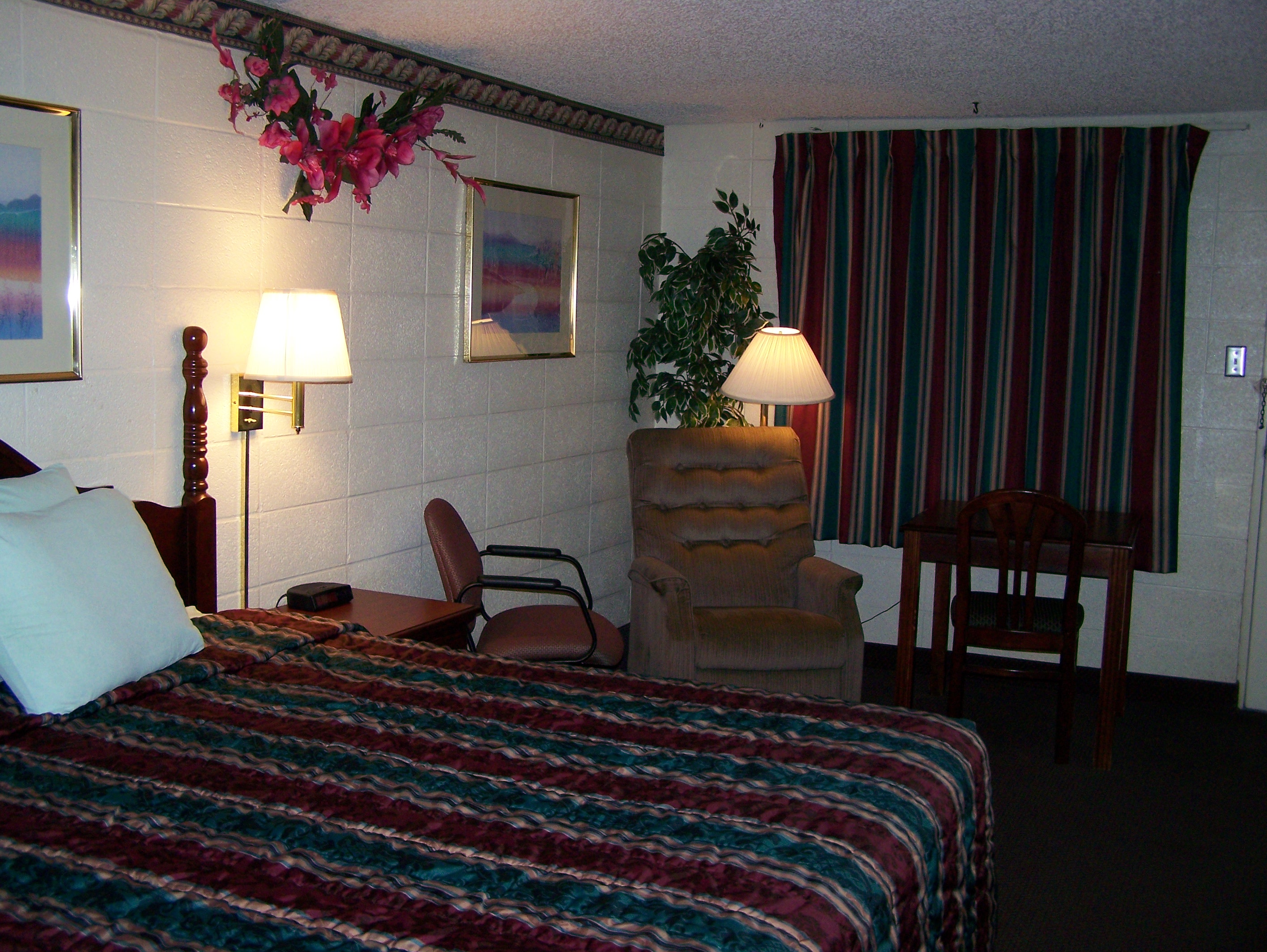 Southwind Inn-客卧