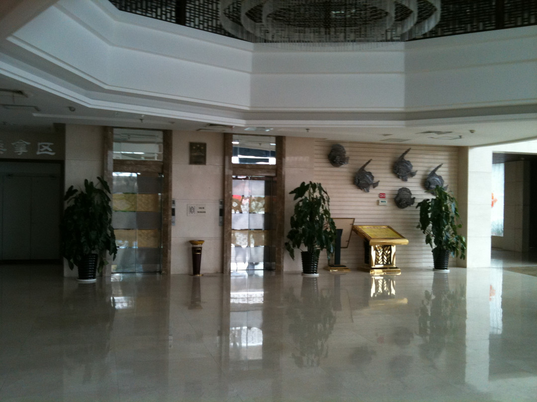 京汉国际大酒店主图