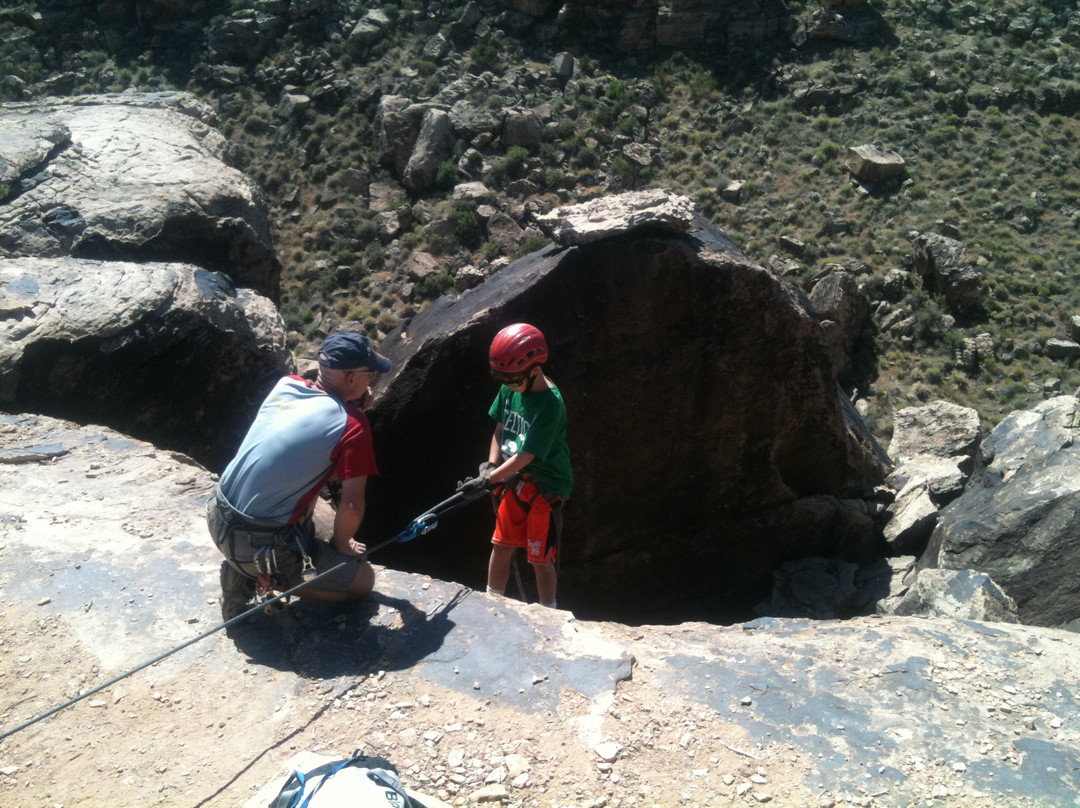 Paragon Adventures-圣乔治必去景点