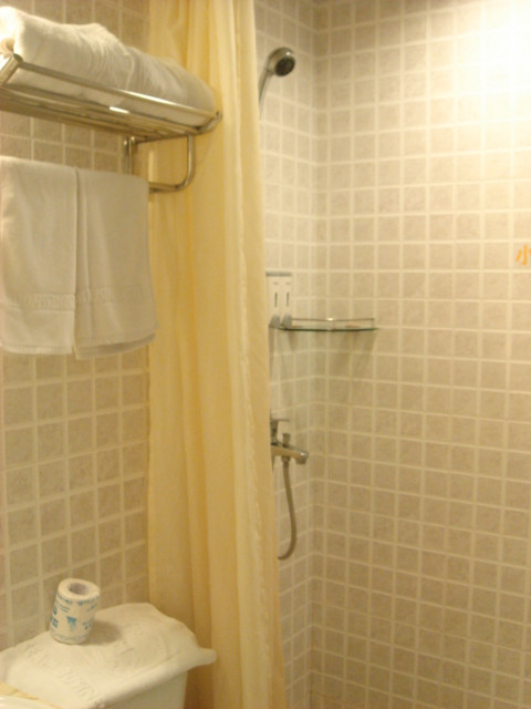 上海海友良品徐家汇宛平南路酒店主图