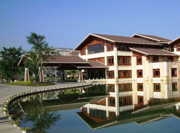 弥勒湖泉温泉酒店主图