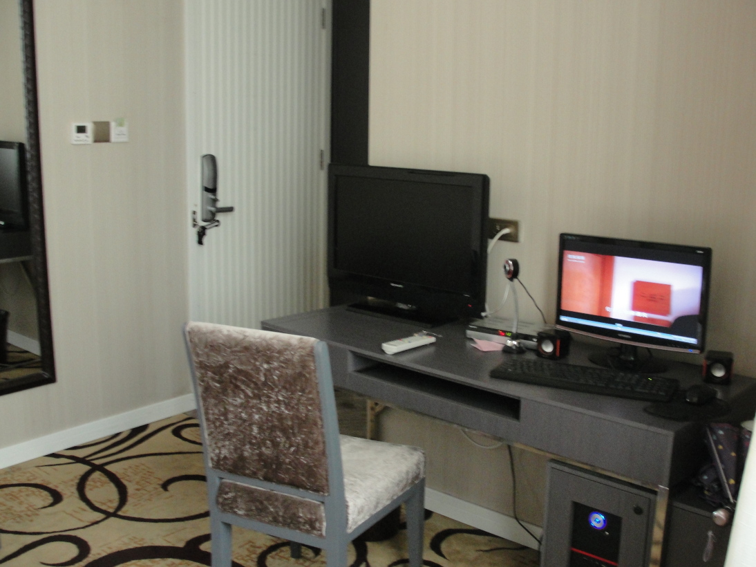 温岭M2时尚商务宾馆-客卧