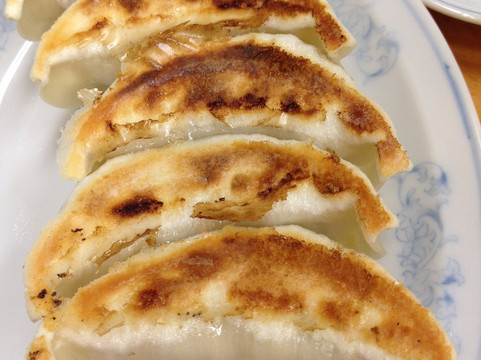 ぎょうざの満洲 朝霞南口店