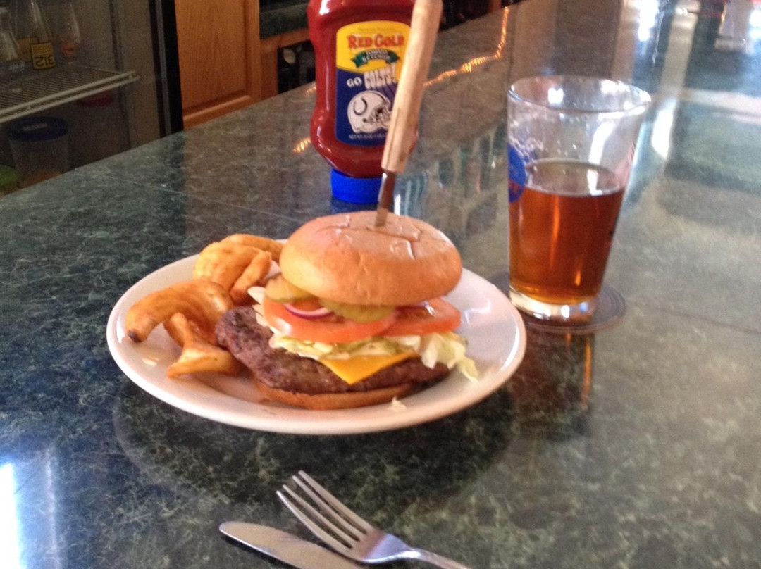 Elwood餐馆和美食-Opera House Pub