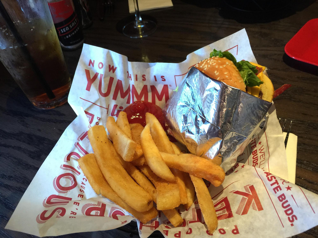 Red Robin Gourmet Burgers And Brews