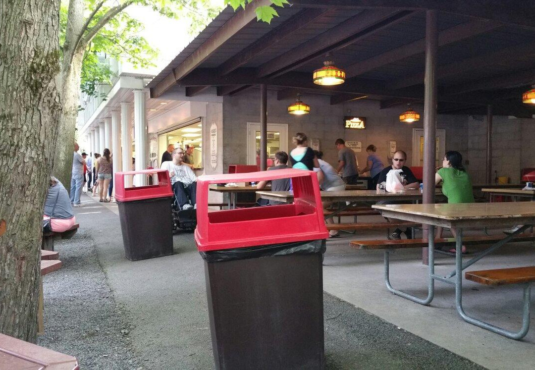 Elysburg餐馆和美食-Cesari's Pizza