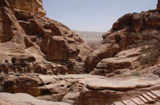 代尔修道院-佩特拉必去景点