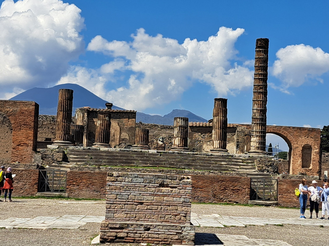 Visita Con Me-庞贝必去景点