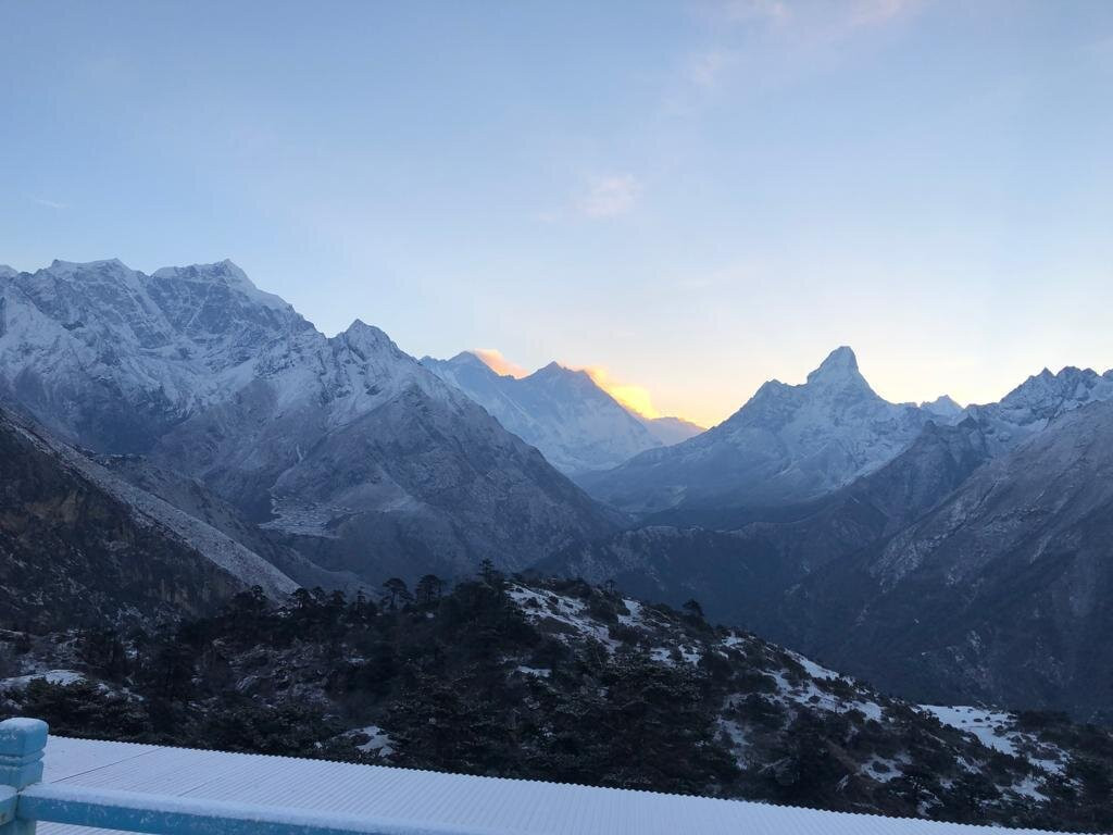 珠峰观景酒店主图