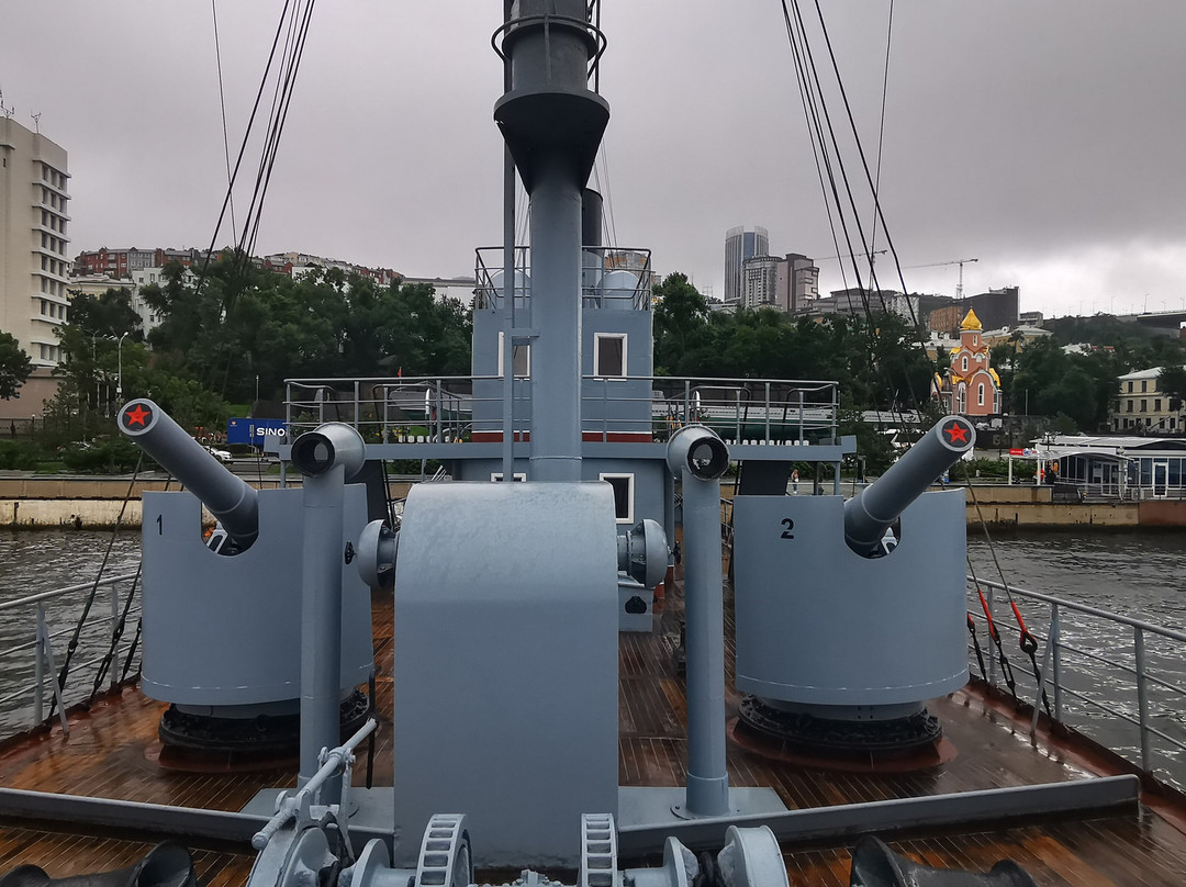 Memorial ship Krasny vympel-海参崴必去景点