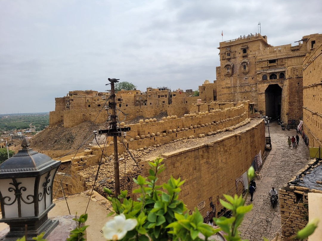 Golden City Taxi Service-杰伊瑟尔梅尔必去景点