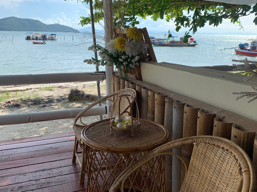 A Serene Beach Spa - Koh Samui-塔林必去景点