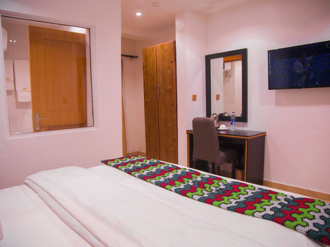 Havilah Towers And Gold Suites