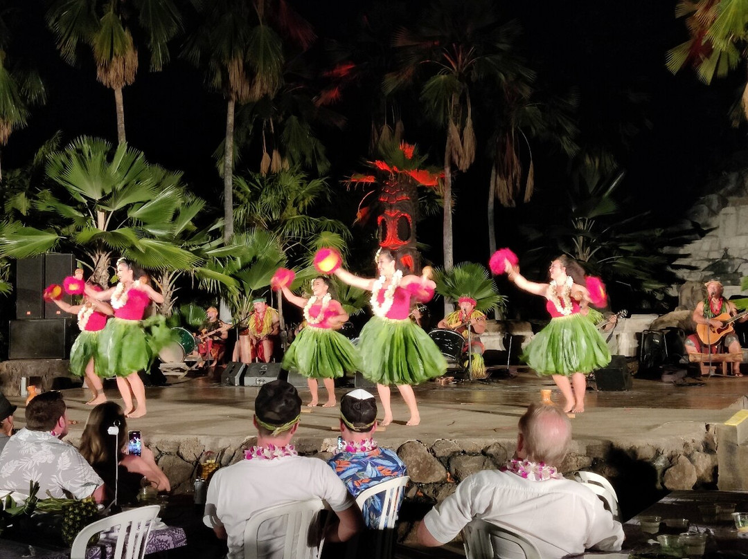 Chief's Luau-考普雷必去景点