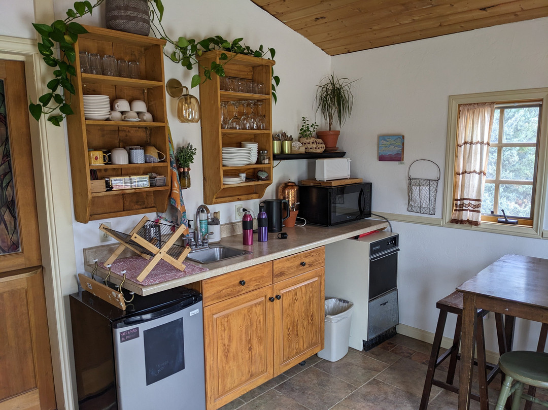 The Loubird Inn主图