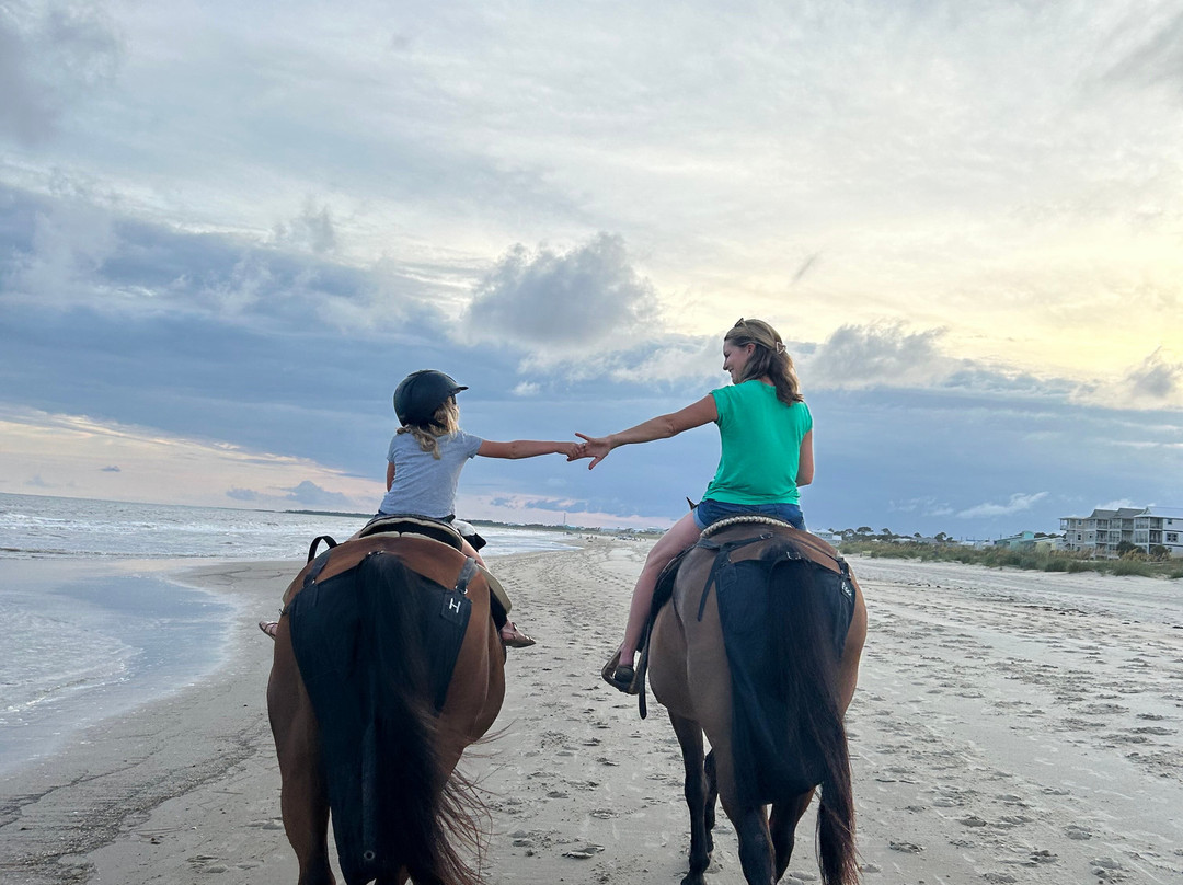 Broke A Toe Horseback Riding on the Beach-Cape San Blas必去景点