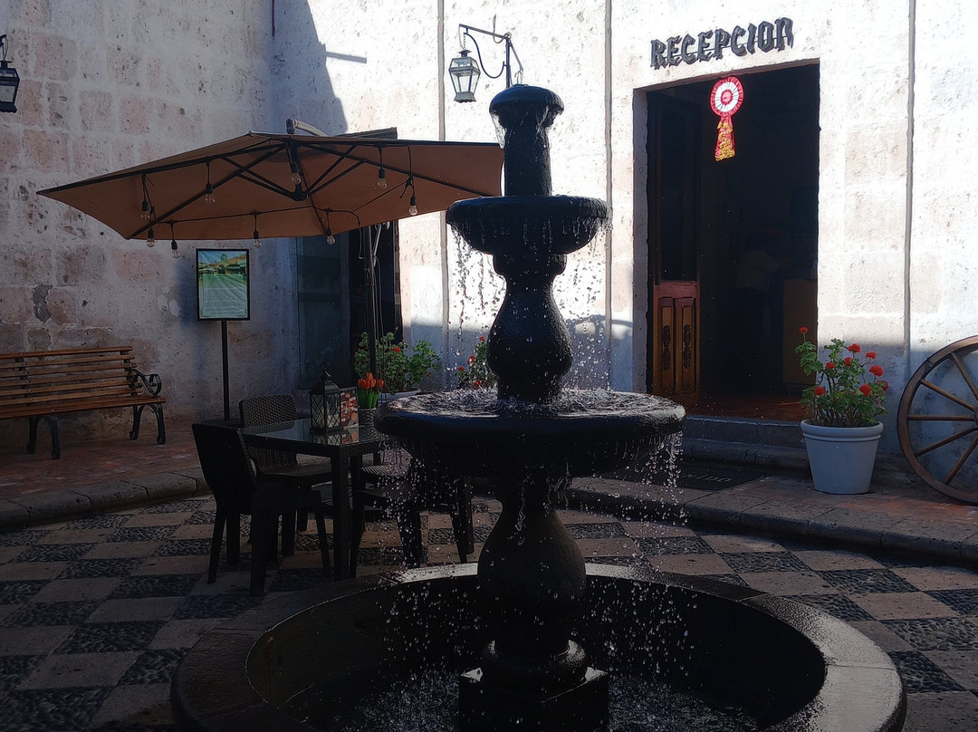 Hotel San Agustin Posada del Monasterio主图