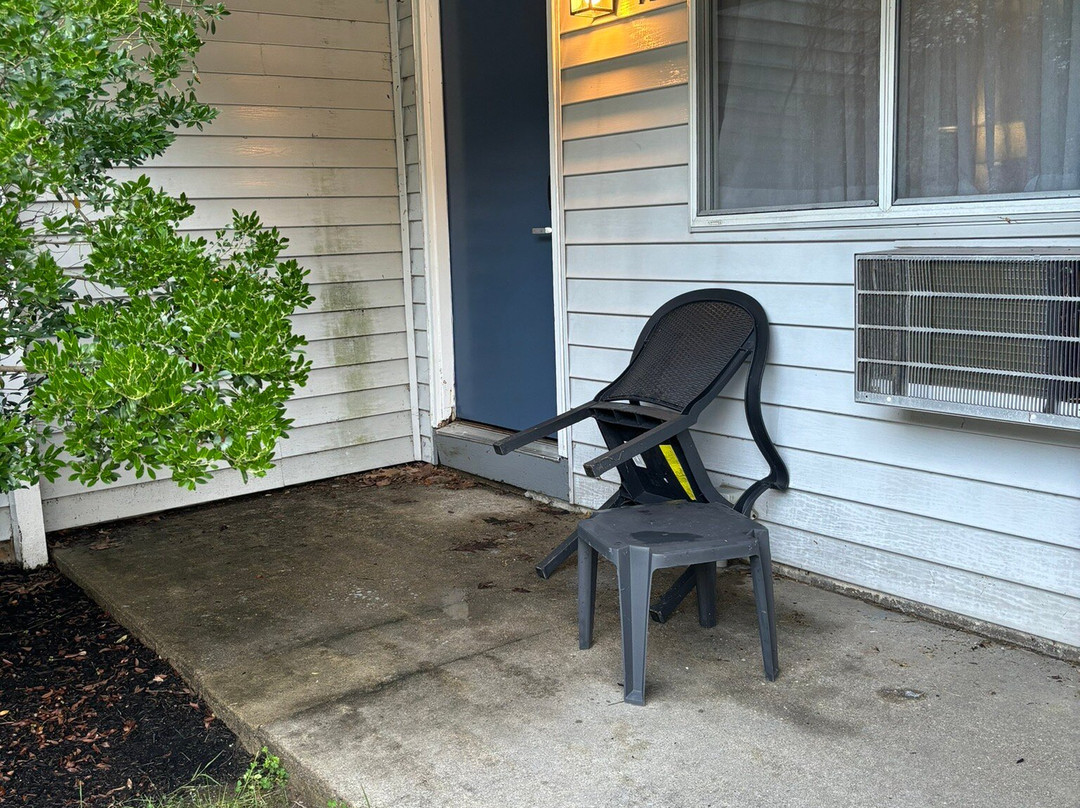 林姆莱恩度假酒店主图