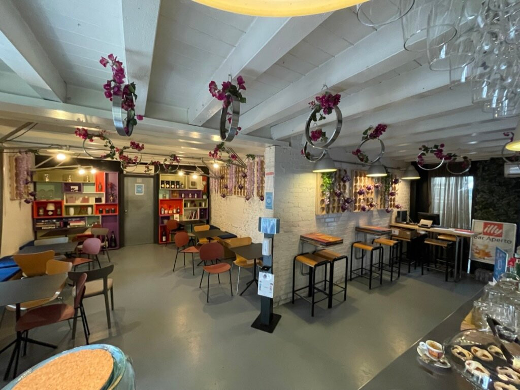 Secret Cafe景点图片