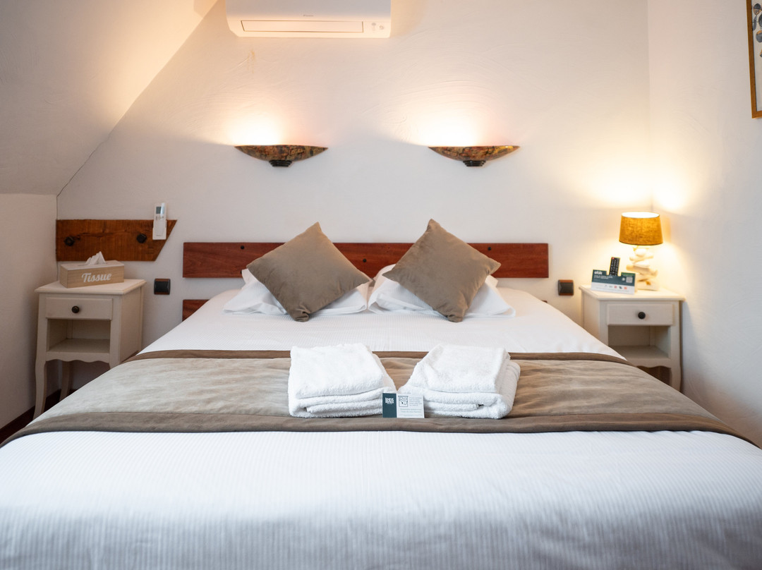 Domaine Les Falaises - Hotel et Restaurant Logis Hôtels主图