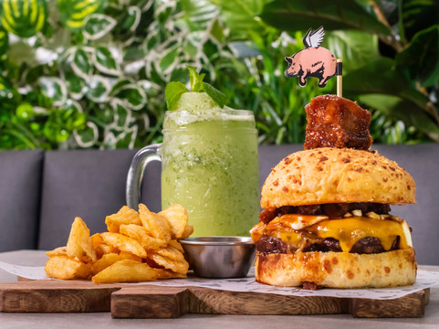 Pigasus Pig & Burgers