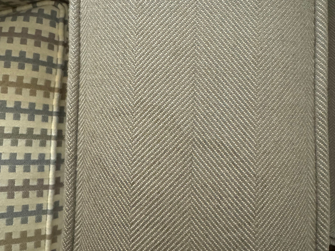 伊桑艾伦酒店主图