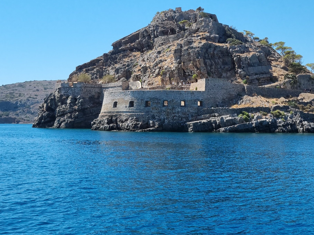 Amoudiws-Agios Nikolaos必去景点