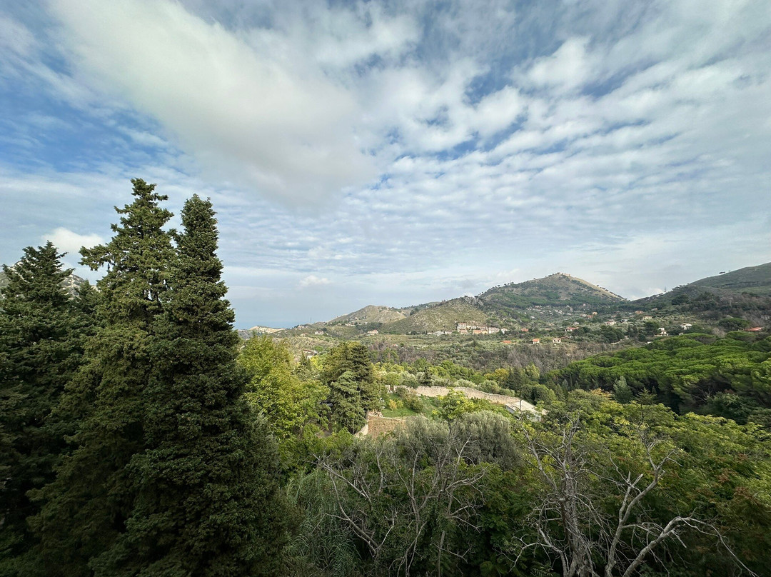 Abbazia Benedettina di San Martino delle Scale-San Martino delle Scale必去景点
