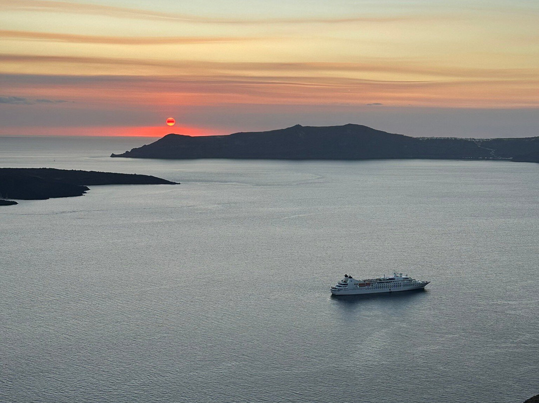 Sunset of Santorini-费拉必去景点