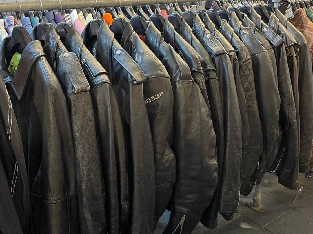 Urban Village Vintage & Records-Henley in Arden必去景点